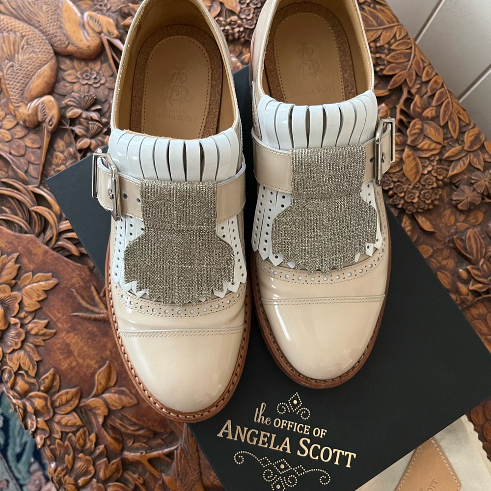 Next to new- I only wore these 2 x. They are handmade in Portugal